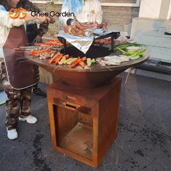 Foyer pour barbecue en acier Corten avec magasin de bûches pour jardin extérieur